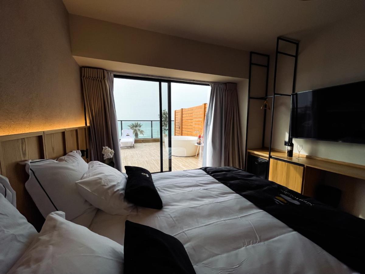 Share Suites Hotel Bat-Yam 巴特亚姆 外观 照片